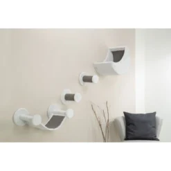 Ensemble Mural - Trixie