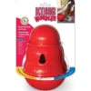 Kong Wobbler Rouge L - Kong -Promos Naturalis Pets Boutique kong wobbler rouge l kong 74012193 kong description le wobbler est un distributeur de nourriture en forme de jouet kong qui tien