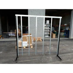 Support Sur Roulettes - New Canariz - Série Champion - Ref 3000 -Promos Naturalis Pets Boutique support sur roulettes new canariz serie champion ref 3000 s3000 new canariz support sur roulettes compatible pour les cages new 1 8